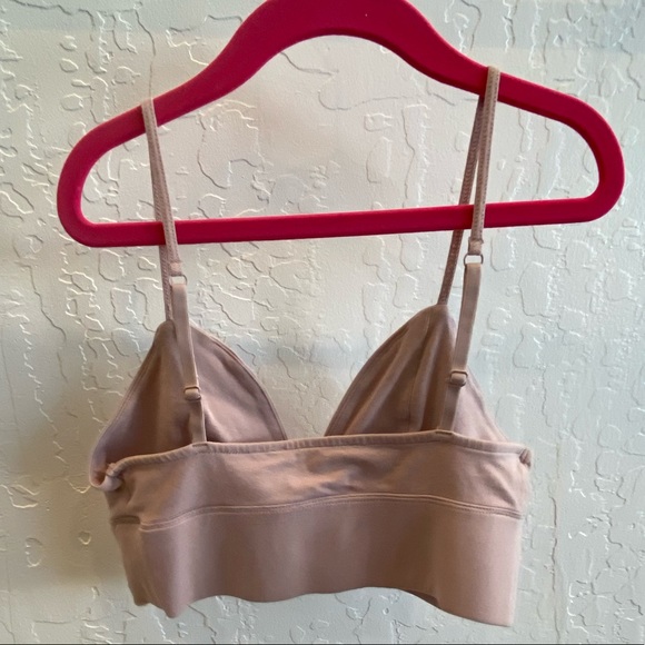 Express - bralette - Picture 2 of 4